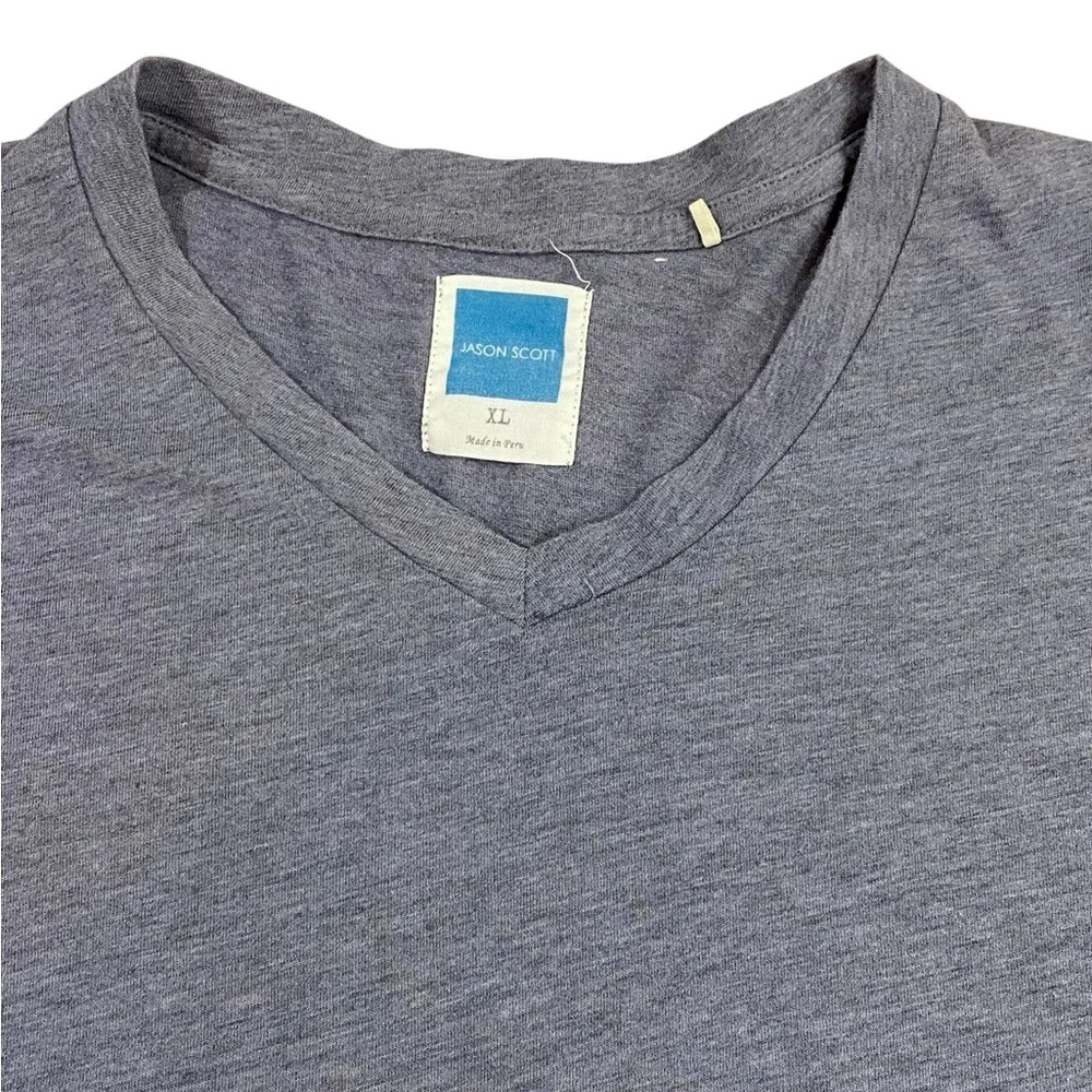 Jason Scott V-Neck Tee - Picture 5 of 6